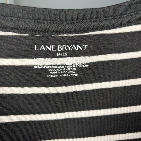 LANE BRYANT NEW Striped V-Neck Tee Womens 14/16 Black White Stretch - Picture 5 of 5